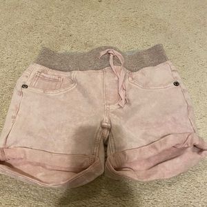Size 7 pastel pink shorts